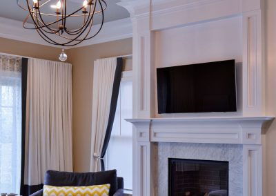 interior-designer-portfolio-mazzei-florida-house-bedroom-fireplace