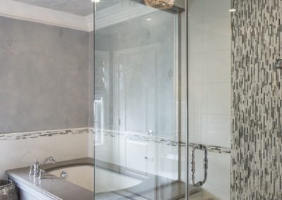 interior-designer-portfolio-mazzei-locust-valley-house-bathroom-3