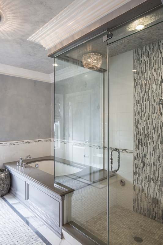 interior-designer-portfolio-mazzei-locust-valley-house-bathroom-3